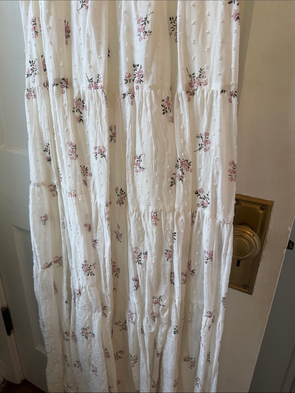 White Floral Smocked Maxi Dress with Puff Sleeves - Picture 7 of 7